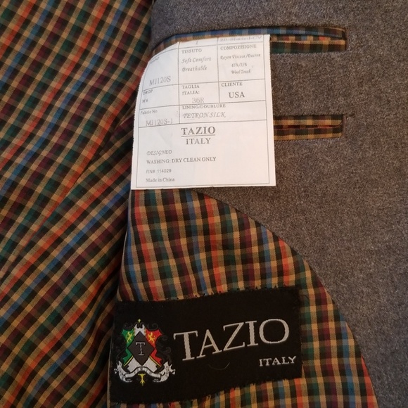 Tazio Italy 100% wool and teton silk sport coat. - Picture 3 of 4